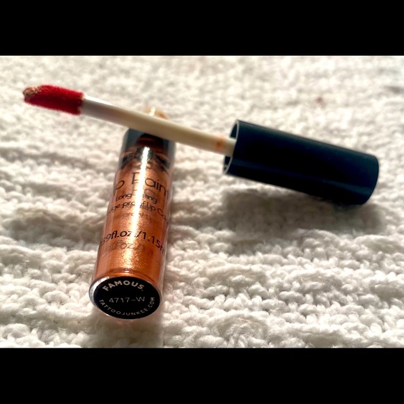 NWOT never used Tattoo Junkee long lasting smudge proof lip paint in Famous - Picture 1 of 3